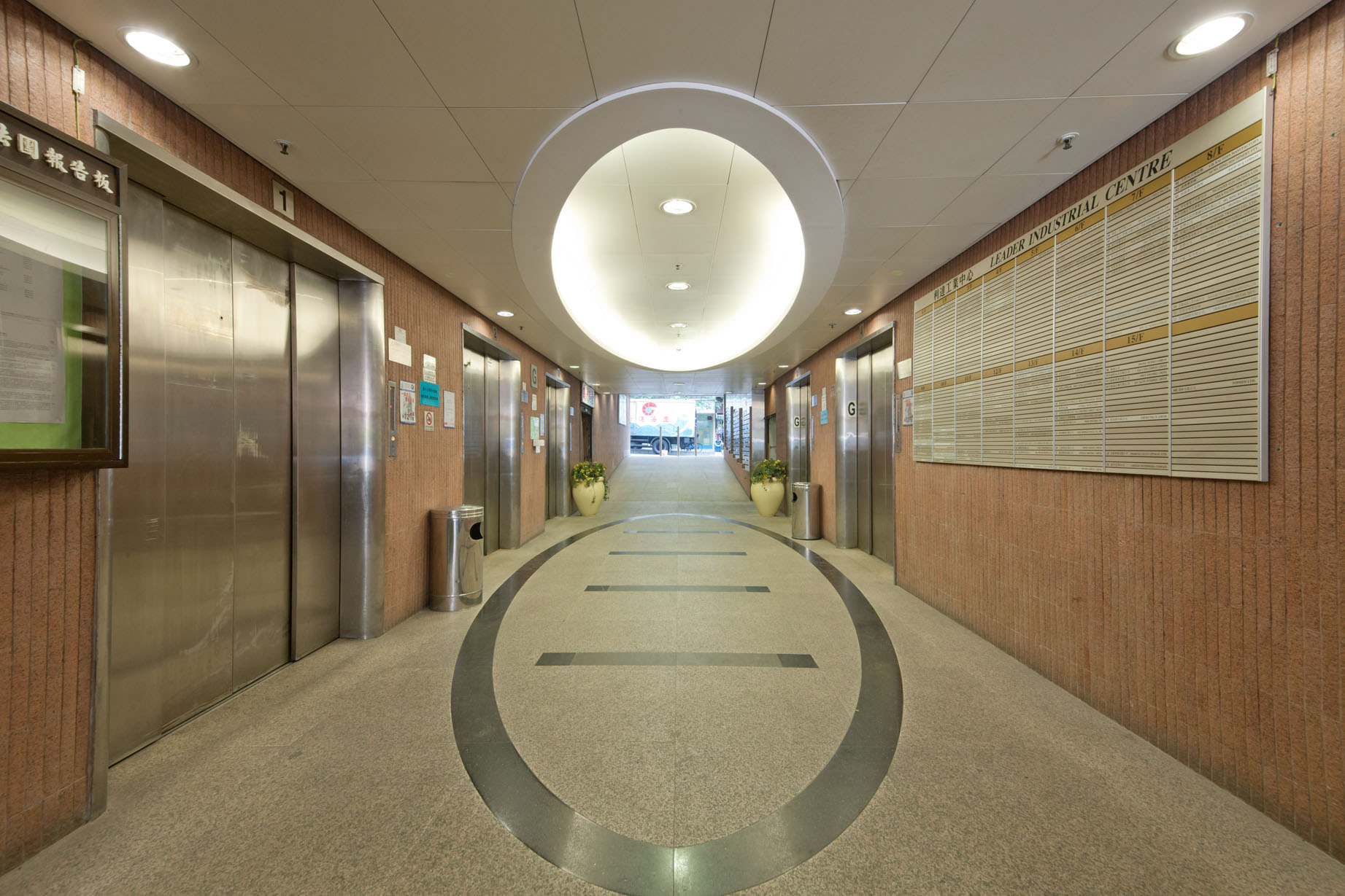 Property gallery image 2