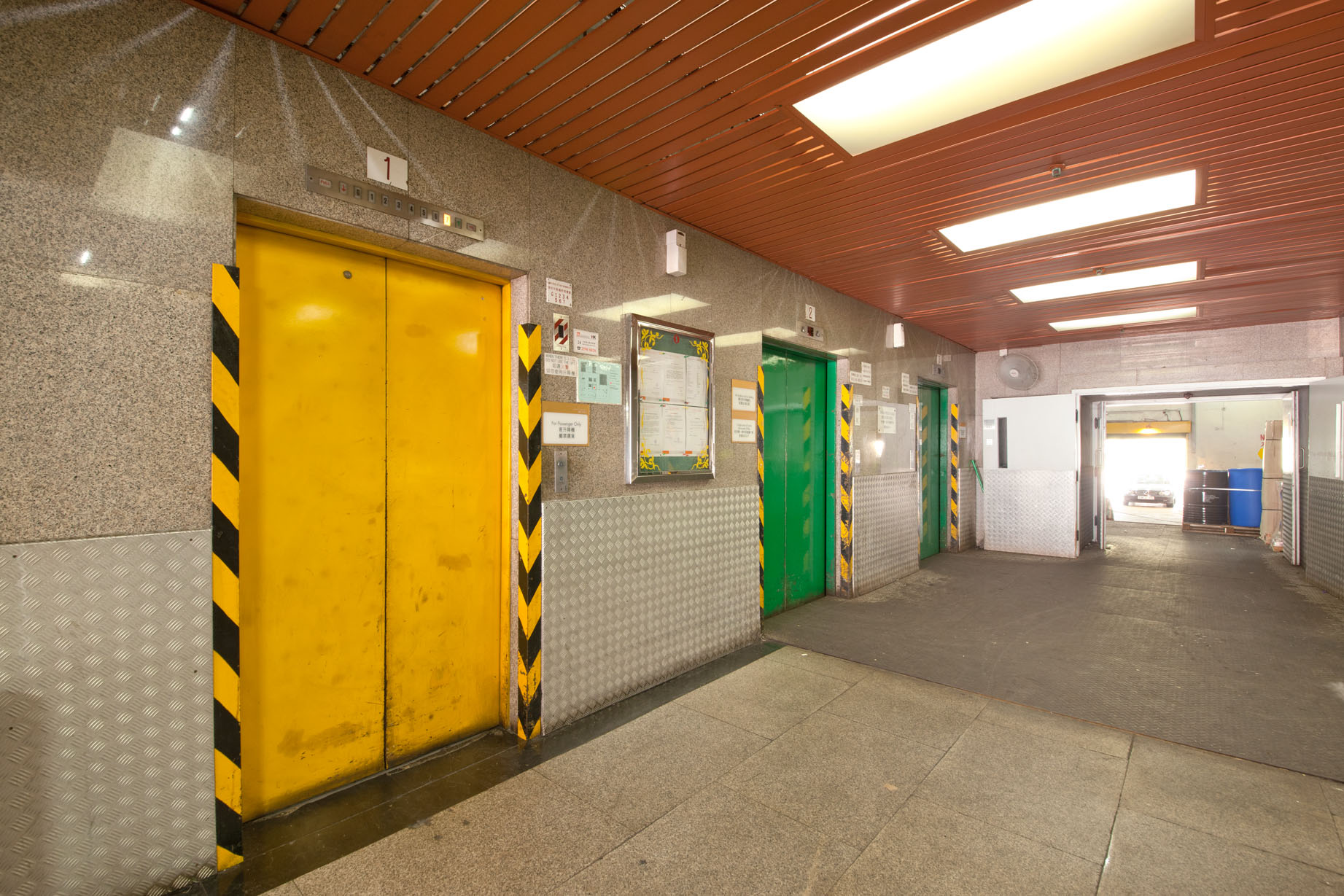 Property gallery image 2