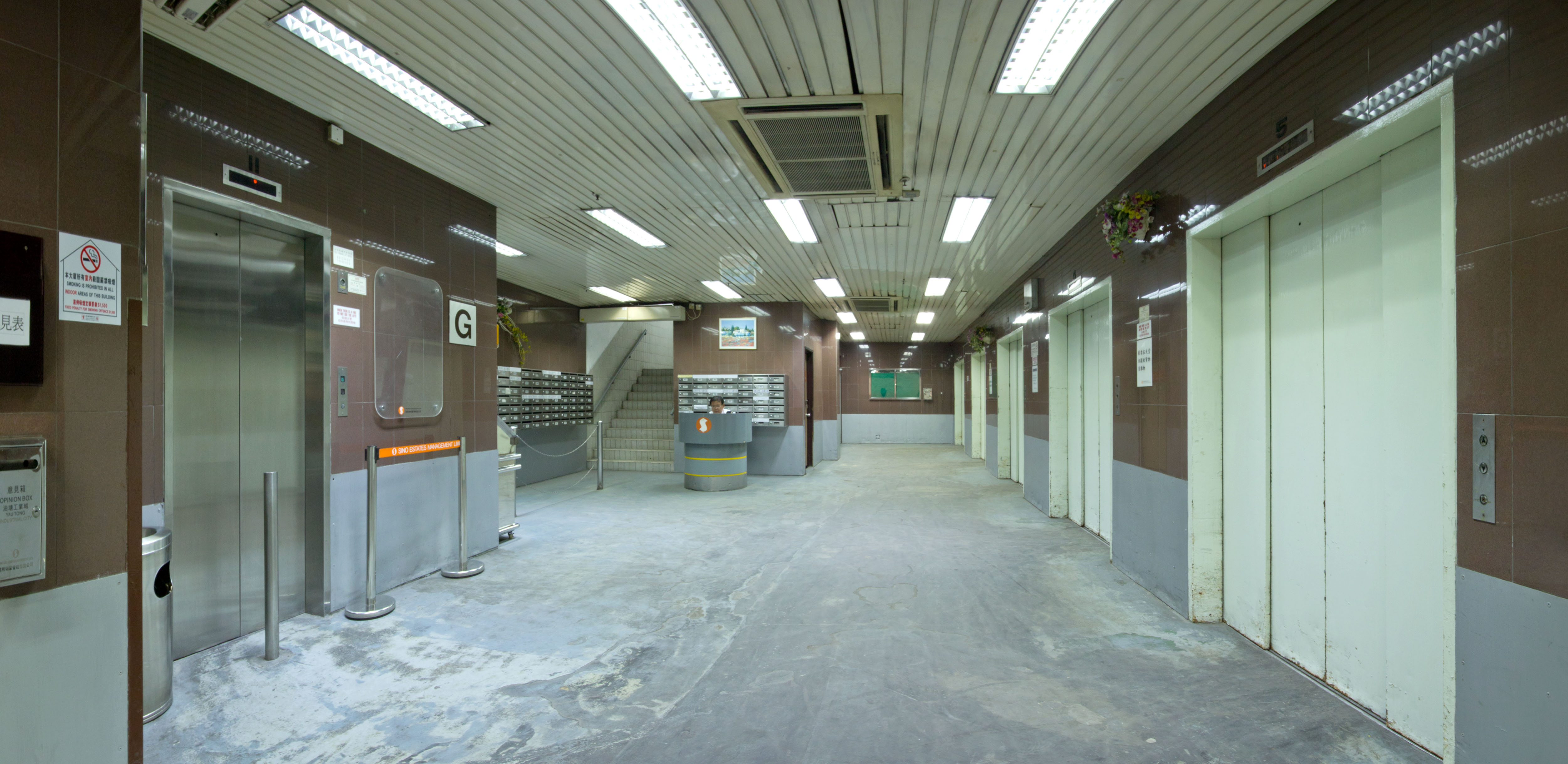 Property gallery image 2
