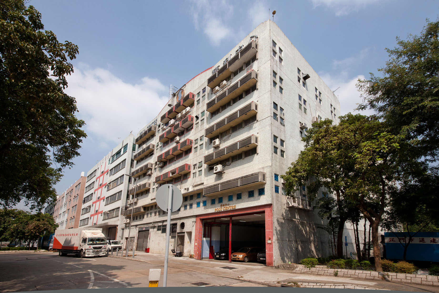 Property gallery image 1