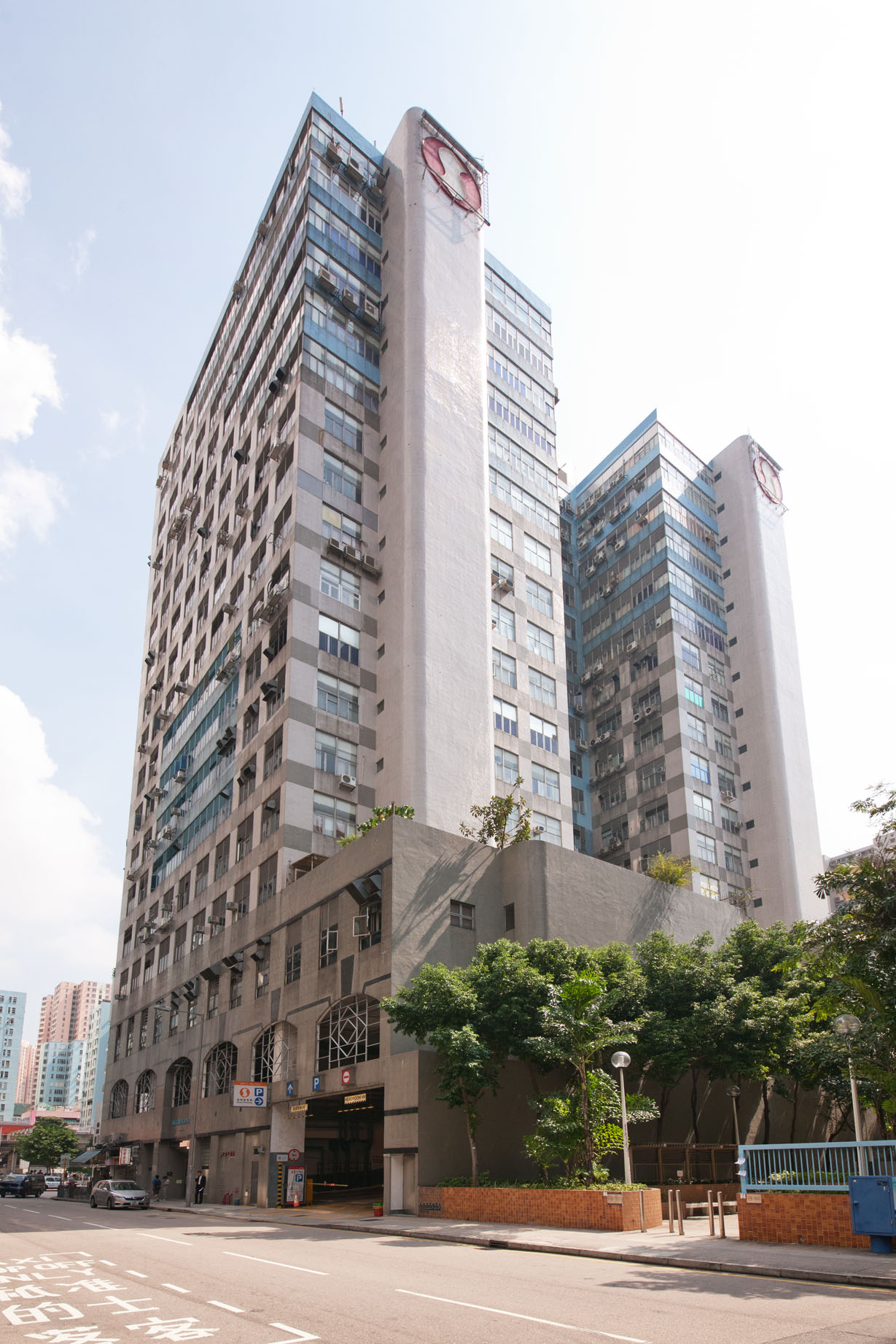 Property gallery image 3