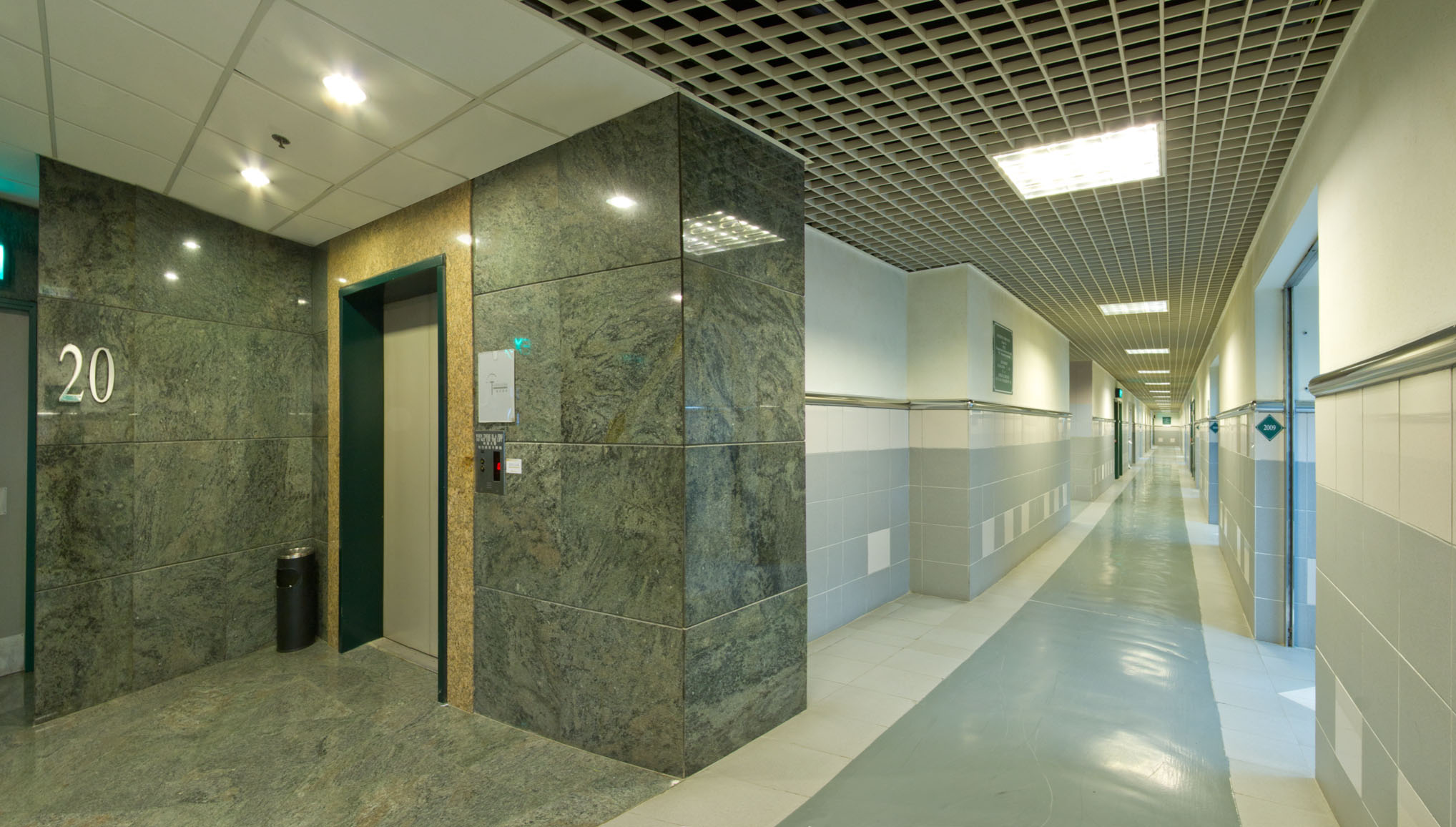 Property gallery image 2